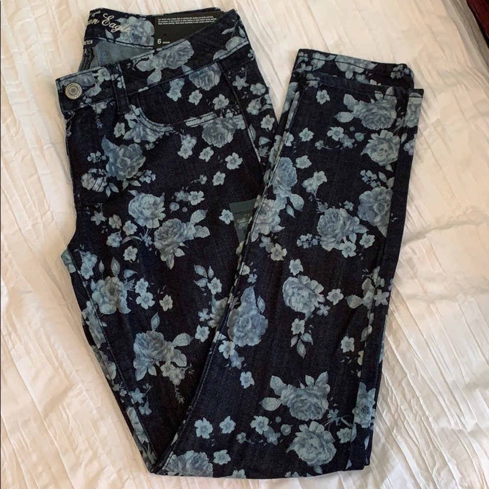 Floral American Eagle Jeggings